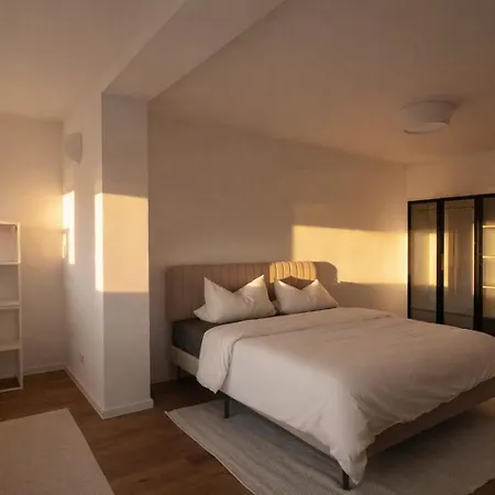 Seeblick-apartment Am Bodensee Bei Konstanz Mit Grosser Terrasse *